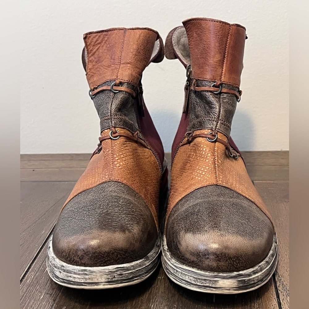 Maciejka Boots Size 39 Women’s size 9 - Picture 2 of 10